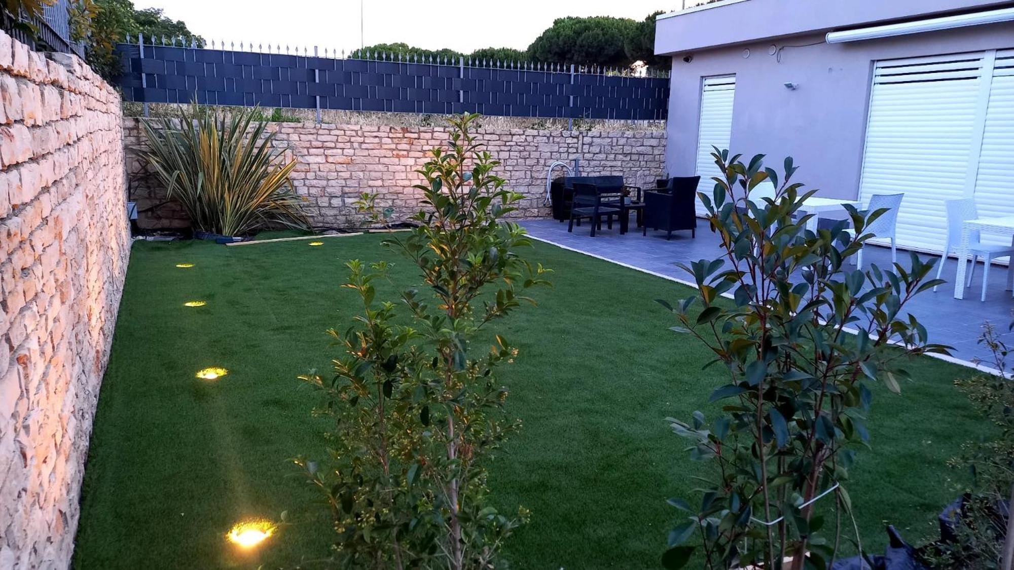 Bed and Breakfast Bellatmosfera Trani Exterior foto